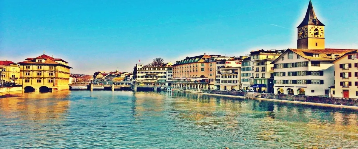 Foto 1 Fraumünster Church