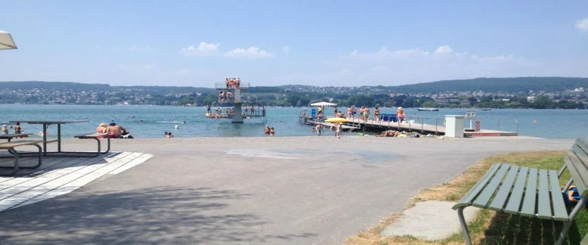 Foto 2 Strandbad Mythenquai